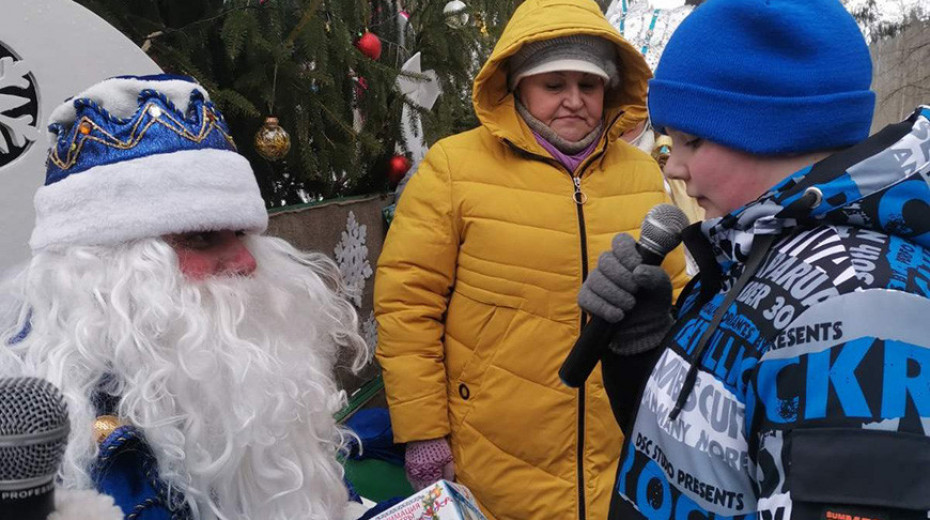 Белорусский детский фонд в новогодние дни поздравил более 10,5 тыс. ребят